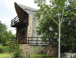 Accommodation Masumu River Lodge